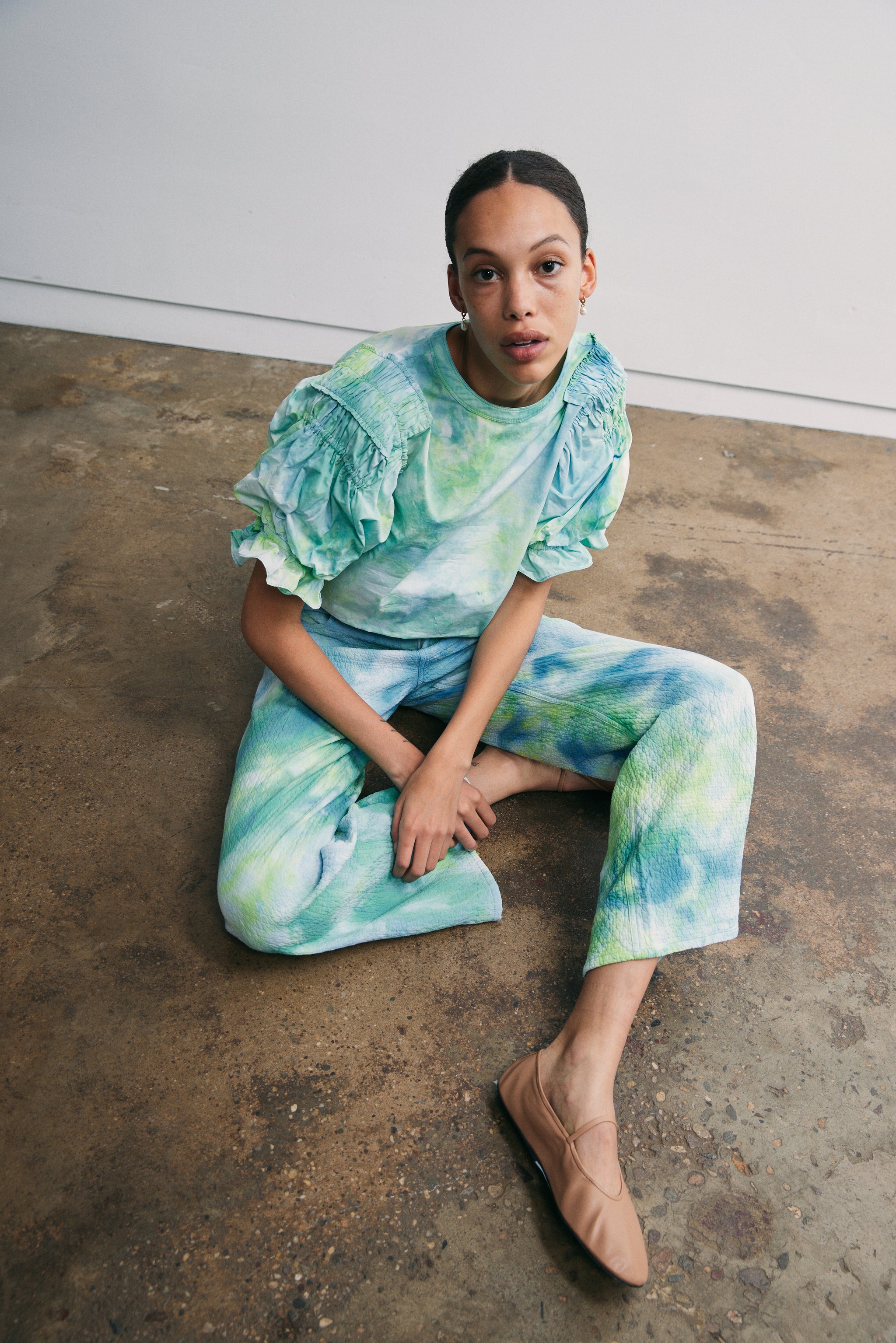 Women's Tops + Sweaters – riverside tool & dye