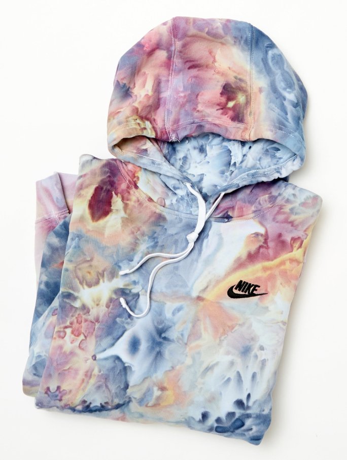 Nike Get Fit Women's French Terry Tie-Dye Training Hoodie