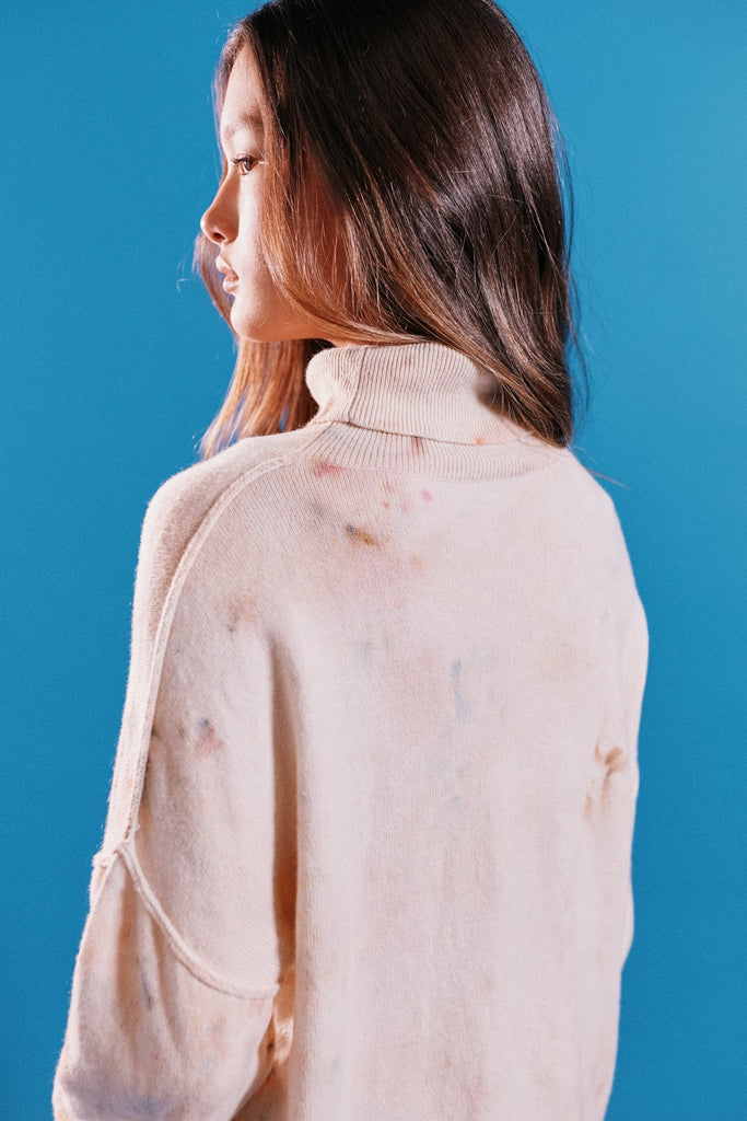 Cashmere Turtleneck in Lola - riverside tool & dye