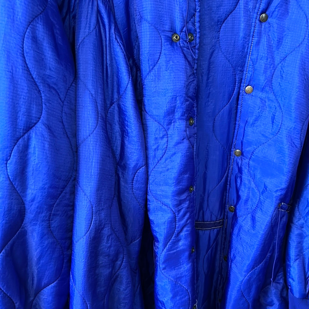 Vintage Puffer in Cobalt